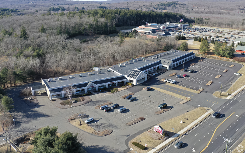 Tolland Meetinghouse Commons - Charter Realty